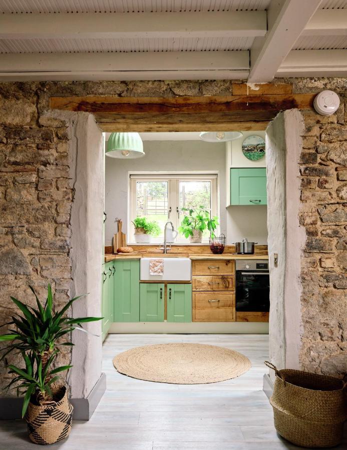 Kilquiggan Cottages Coolkenno ภายนอก รูปภาพ