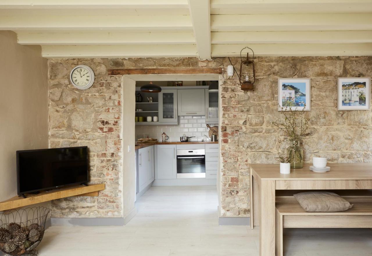 Kilquiggan Cottages Coolkenno ภายนอก รูปภาพ
