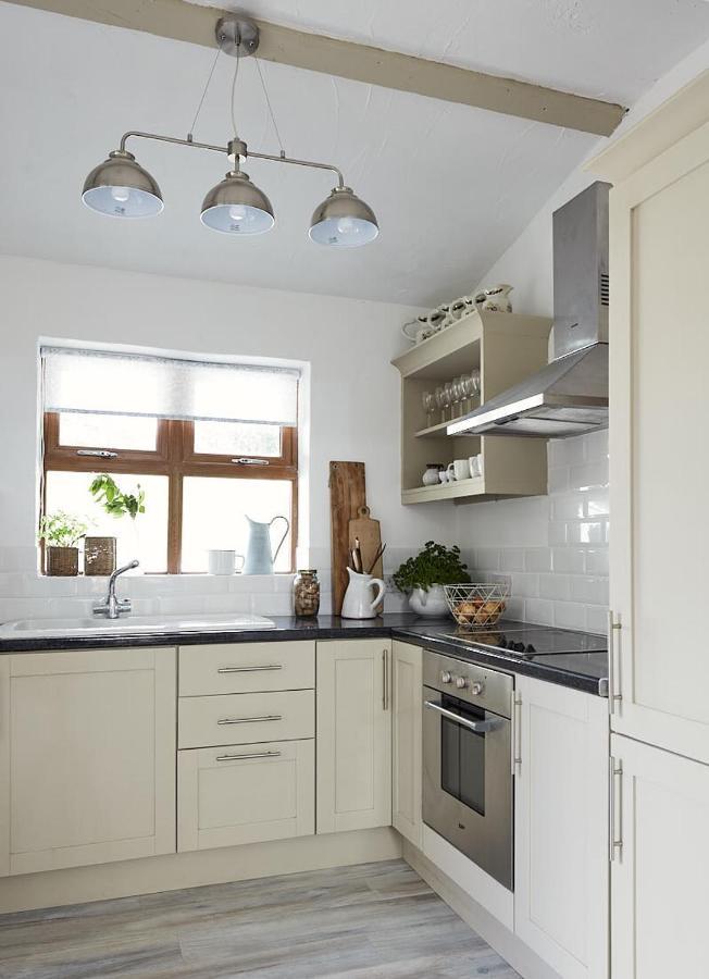 Kilquiggan Cottages Coolkenno ภายนอก รูปภาพ